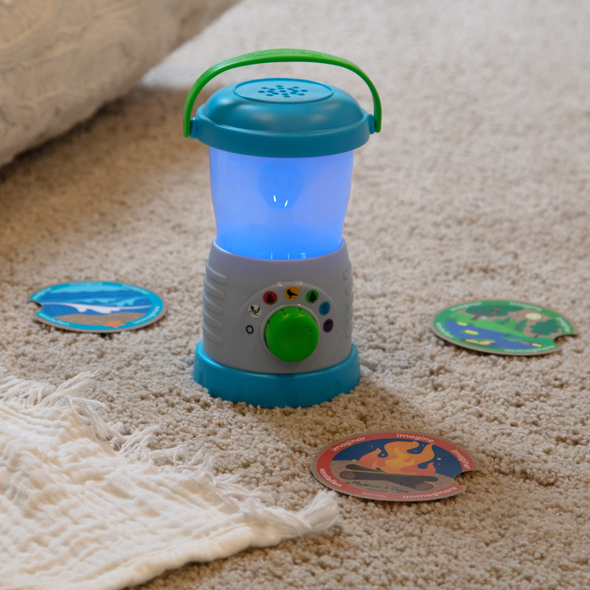 Let’s Explore Light & Lantern Play Set