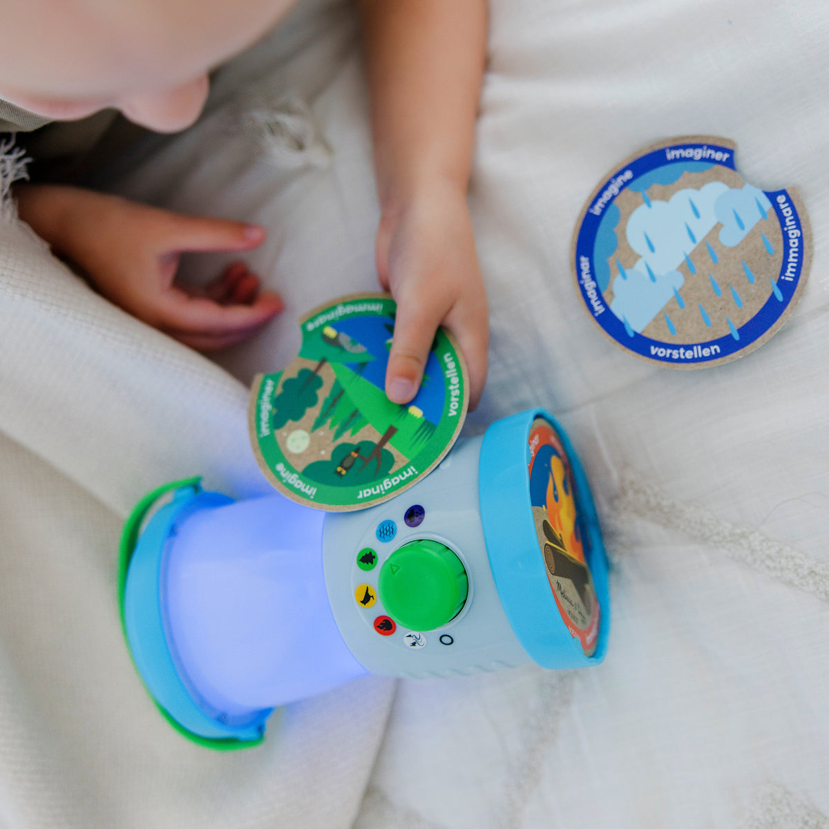 Let’s Explore Light & Lantern Play Set