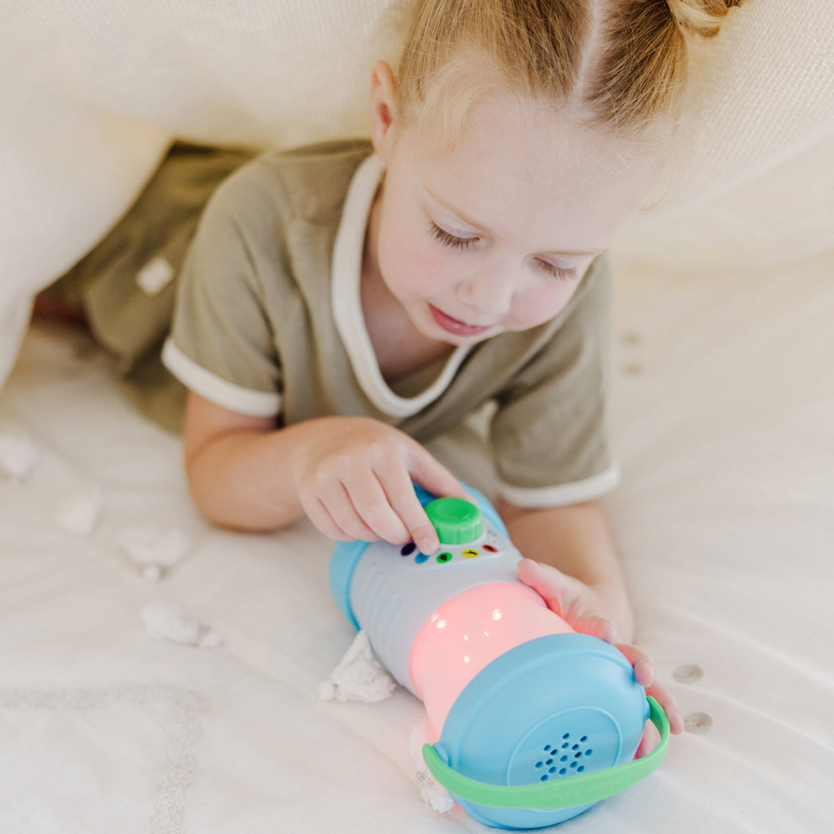 Let’s Explore Light & Lantern Play Set