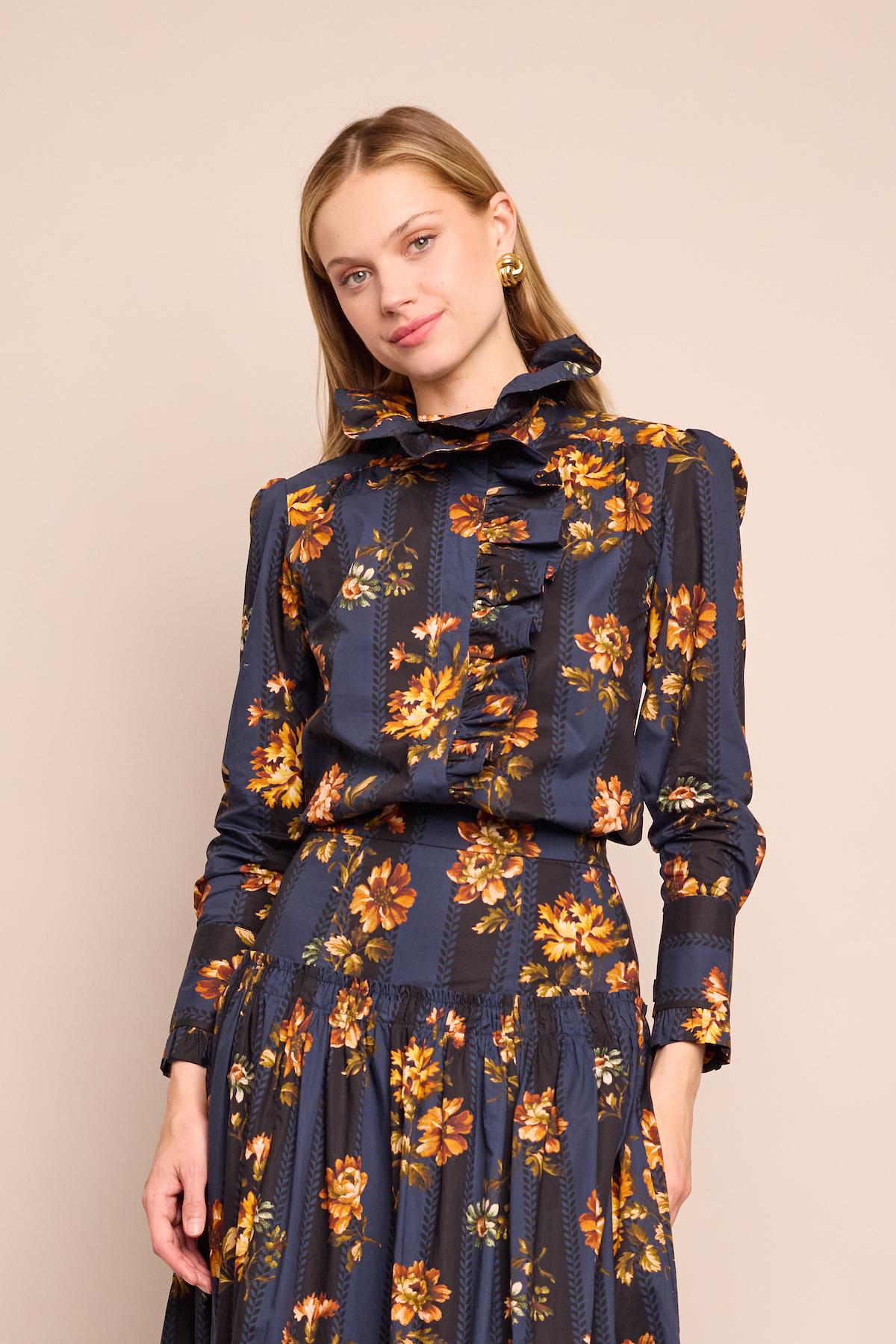Anne Blouse in Amour Flora Navy