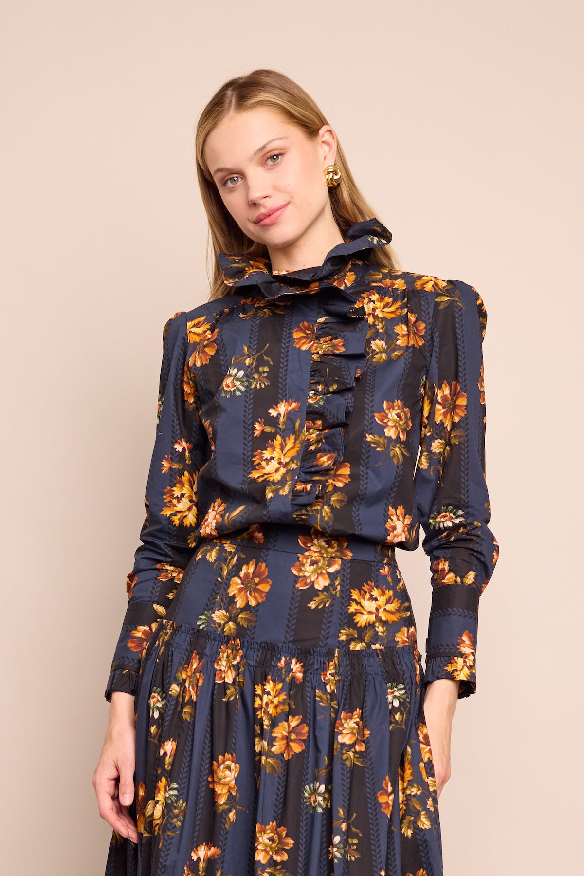 Anne Blouse in Amour Flora Navy