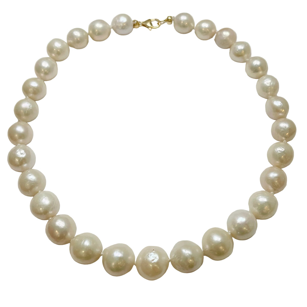 Pearl Knotted Necklace