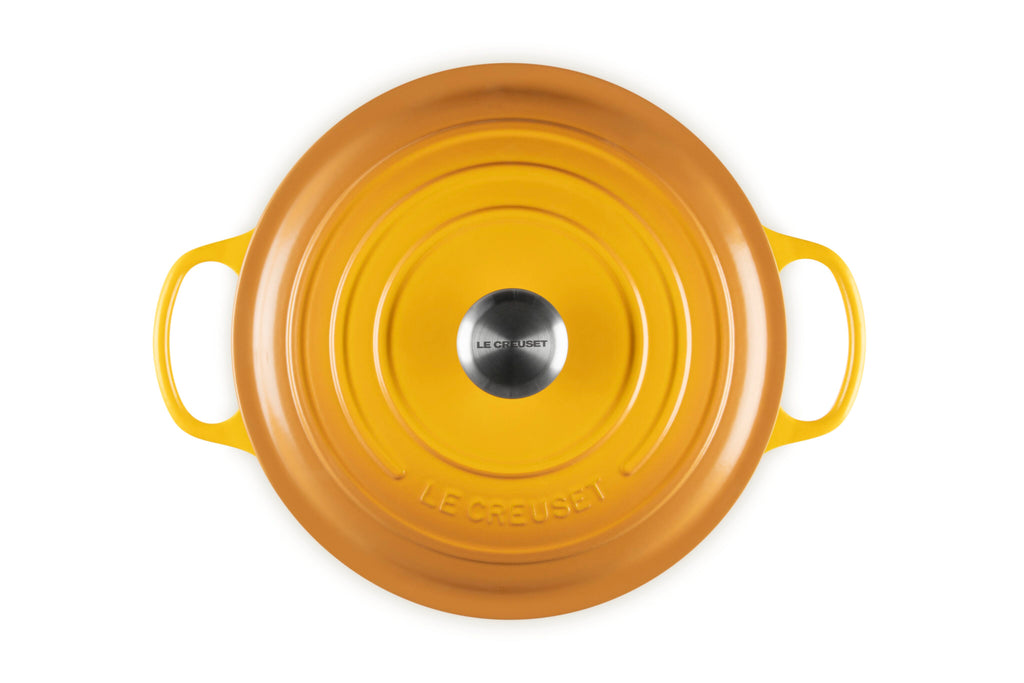 Le Creuset Signature Round Dutch Oven, 7.25 qt., Nectar