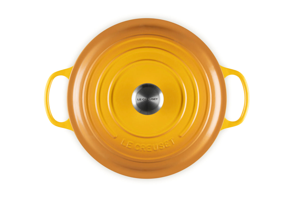 Le Creuset Signature Round Dutch Oven, 7.25 qt., Nectar