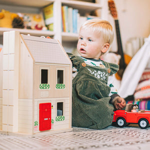 Folding Dolls House Set