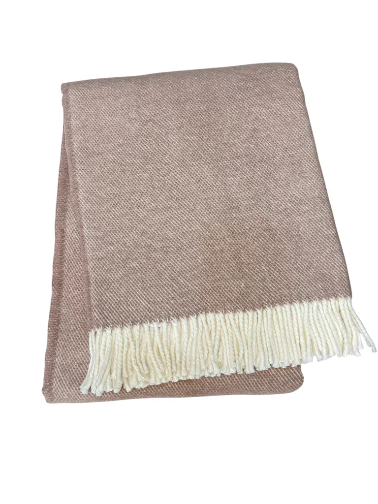 Pixel Design Fringed Throw