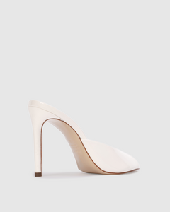 Alessia 100 Mule in Coconut Patent Leather