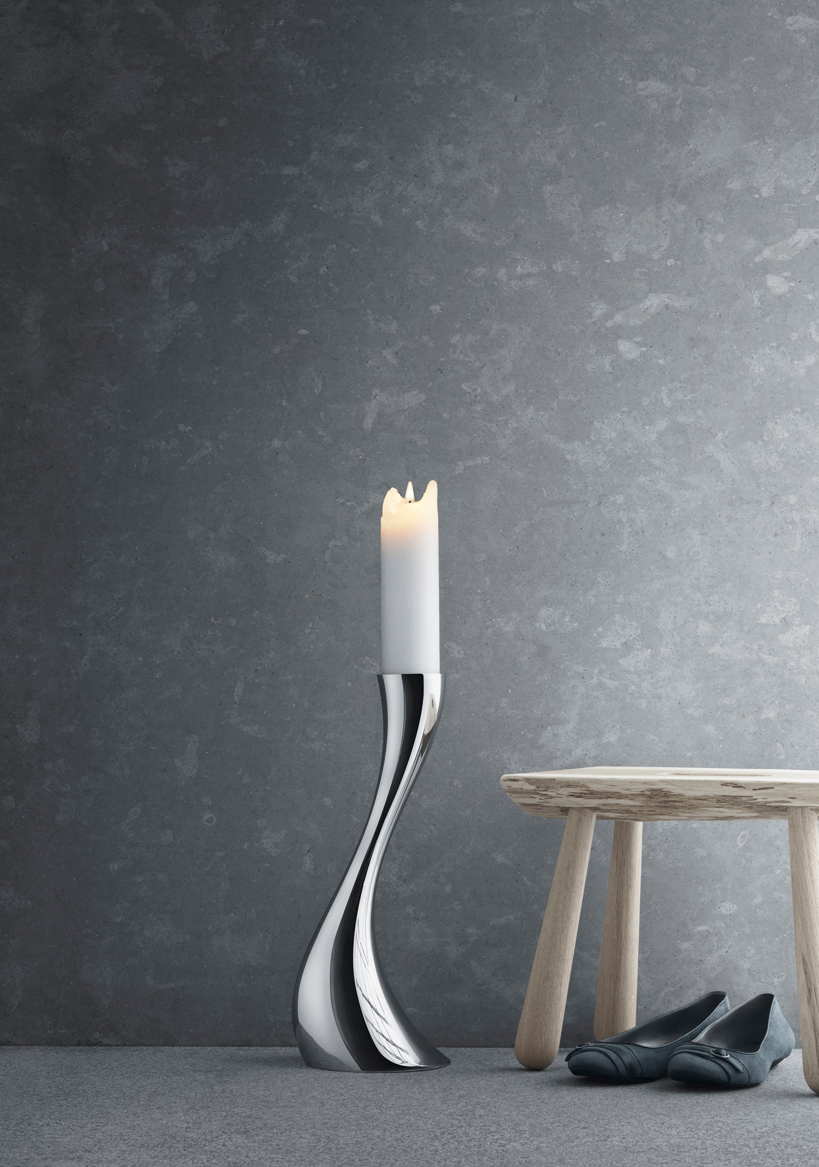 Cobra Floor Small Candleholder in Stainless Steel Mirror