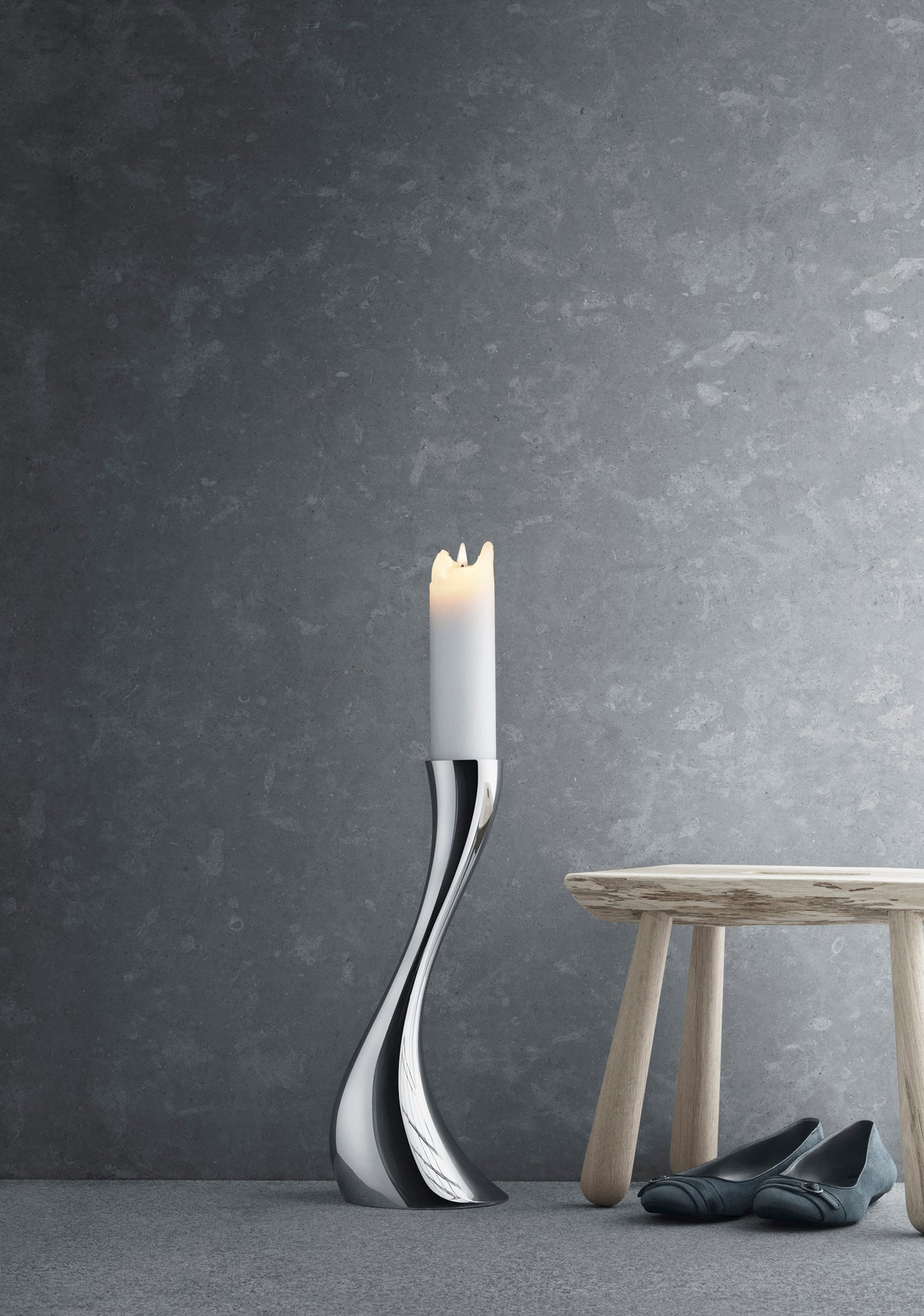 Cobra Floor Small Candleholder in Stainless Steel Mirror
