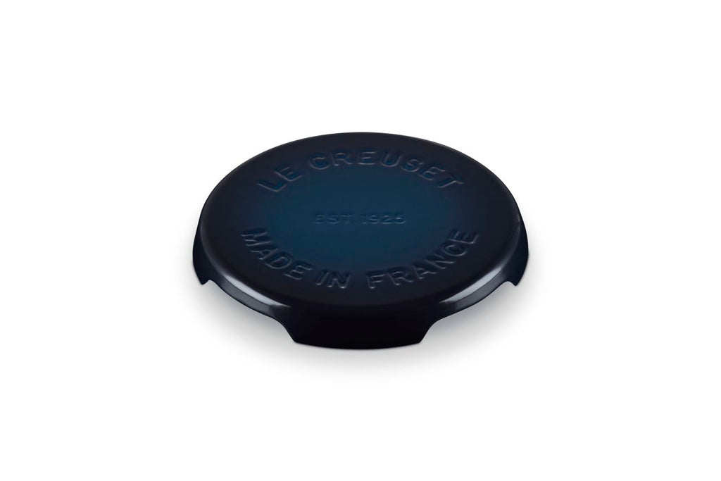 Signature Trivet in Nuit