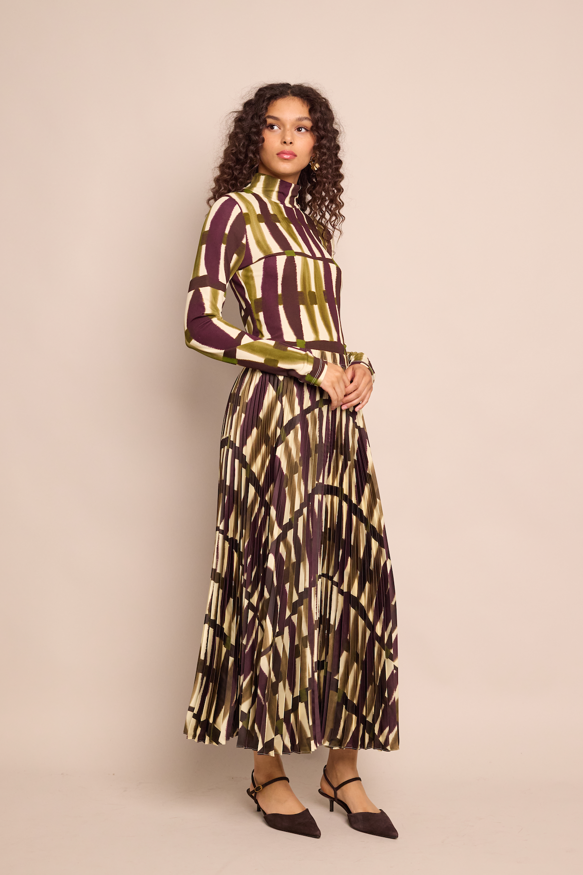 Vienna Skirt in Amable Olive