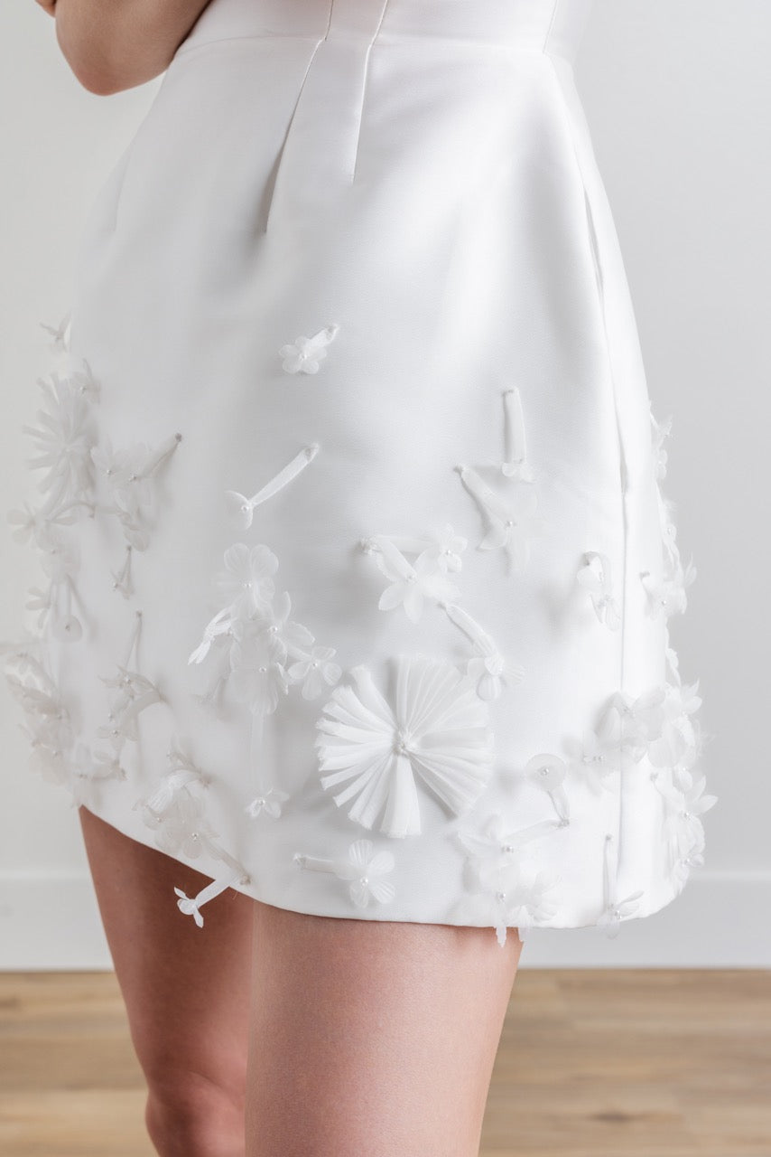 donni organza dress Donni Dress in White White / 20W