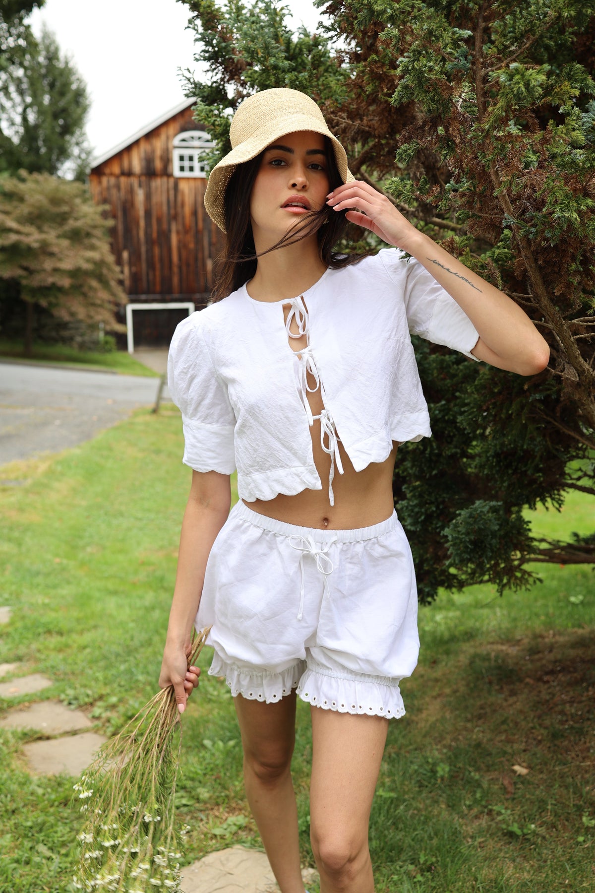 Scalloped Top in White