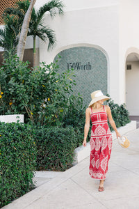 Emily Tote