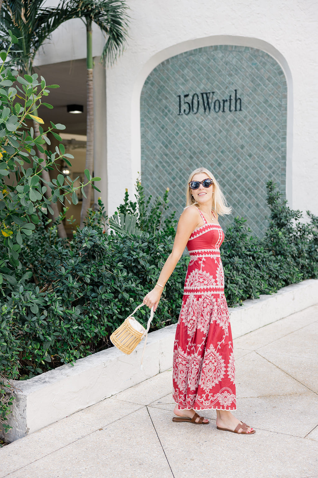 Emily Tote
