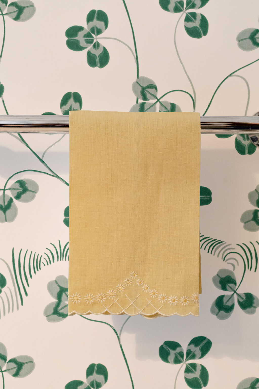 Daisy Guest Towel in Yellow