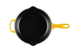Le Creuset Signature Round Skillet, 10.25 in., Nectar