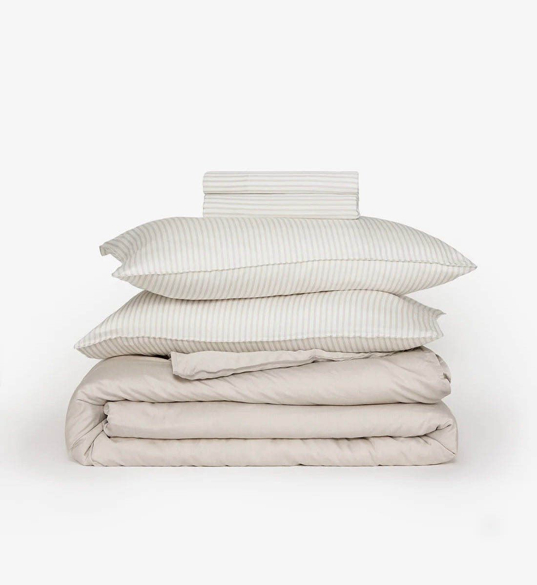 Bedding Set (Sheets, Duvet, Pillows)