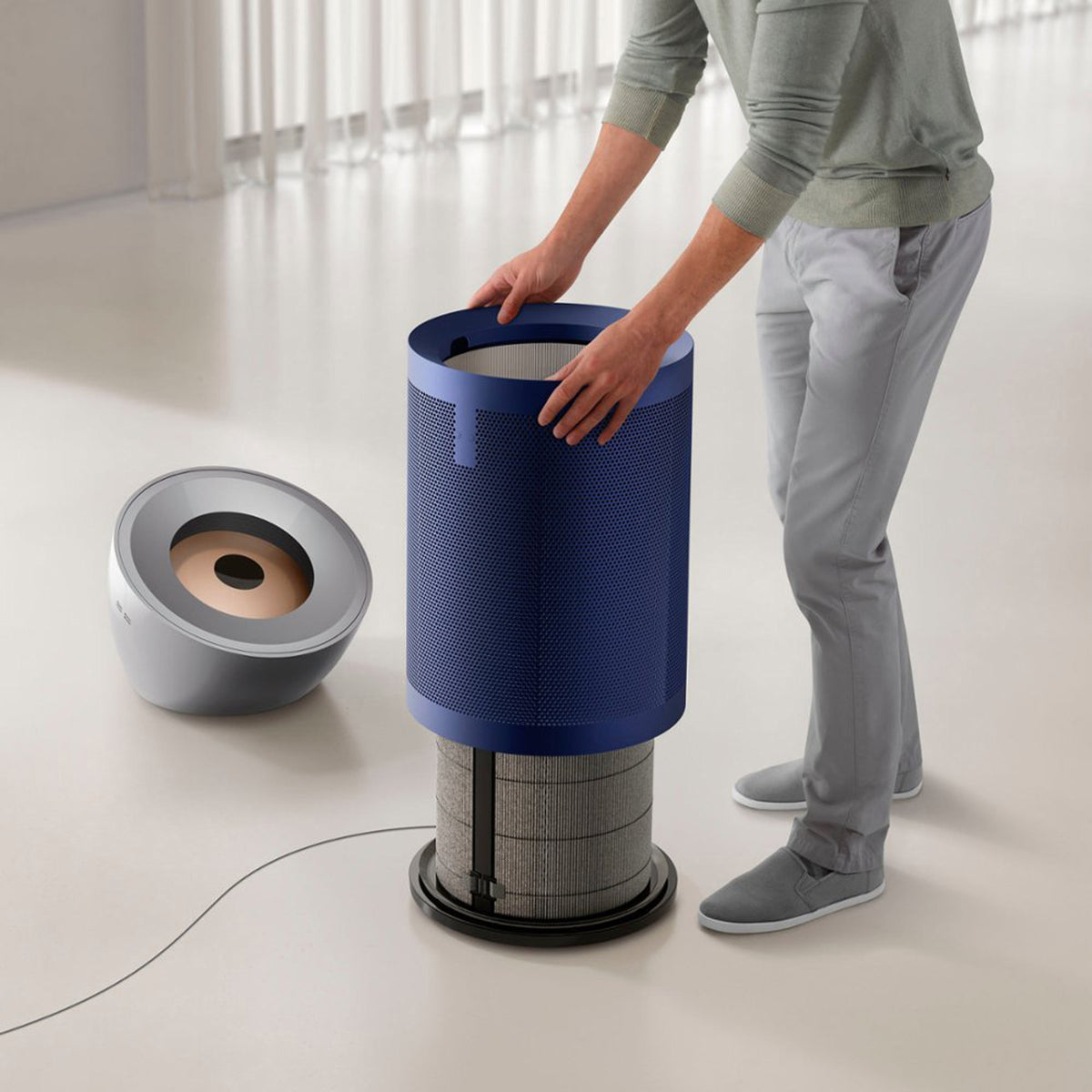 Purifier Big + Quiet Formaldehyde BP03 in Bright Nickel & Prussian Blue