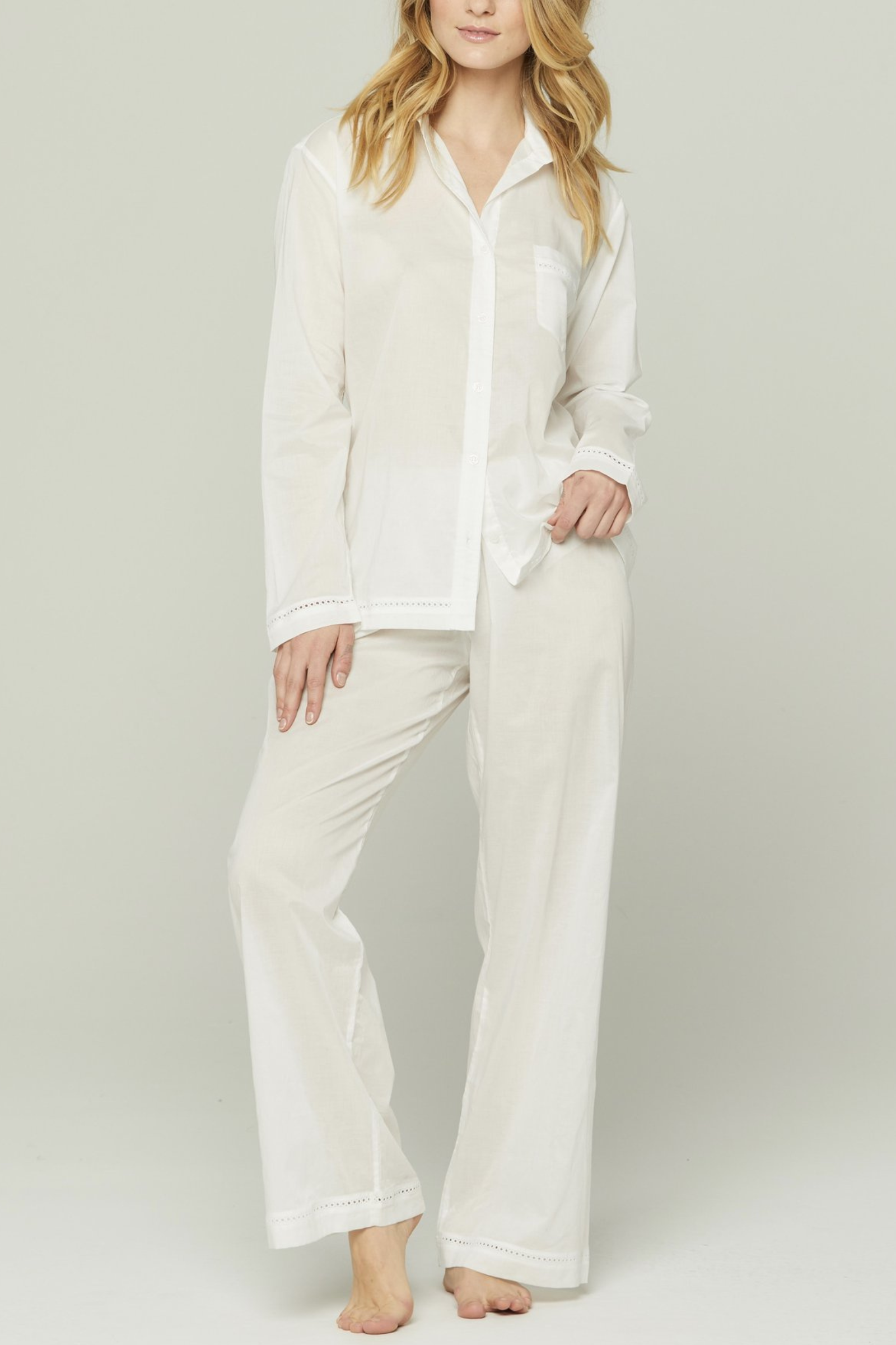 Classic Style Pajama Set in White