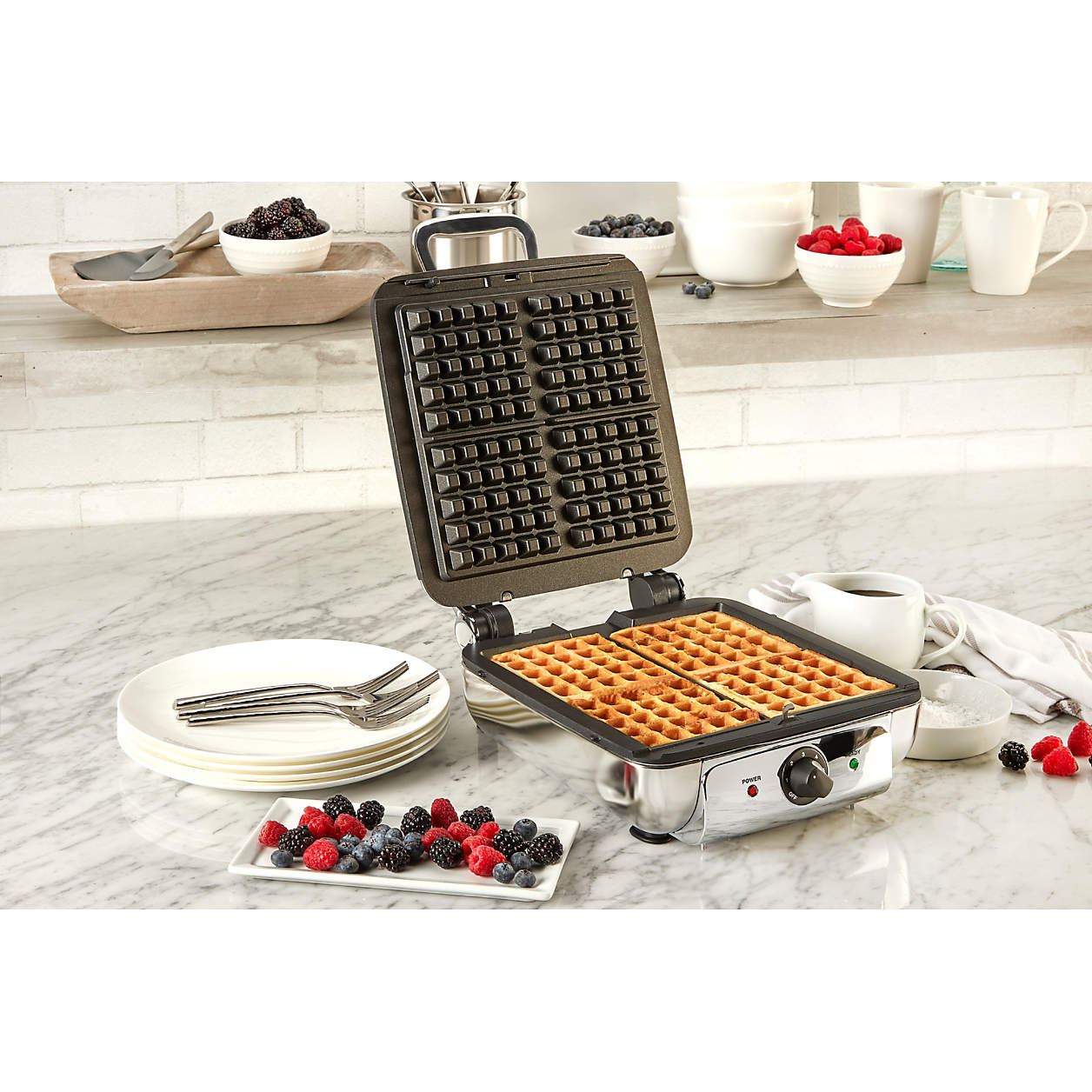 All-Clad ® 4-Slice Stainless Steel Waffle Maker with Removable Plates