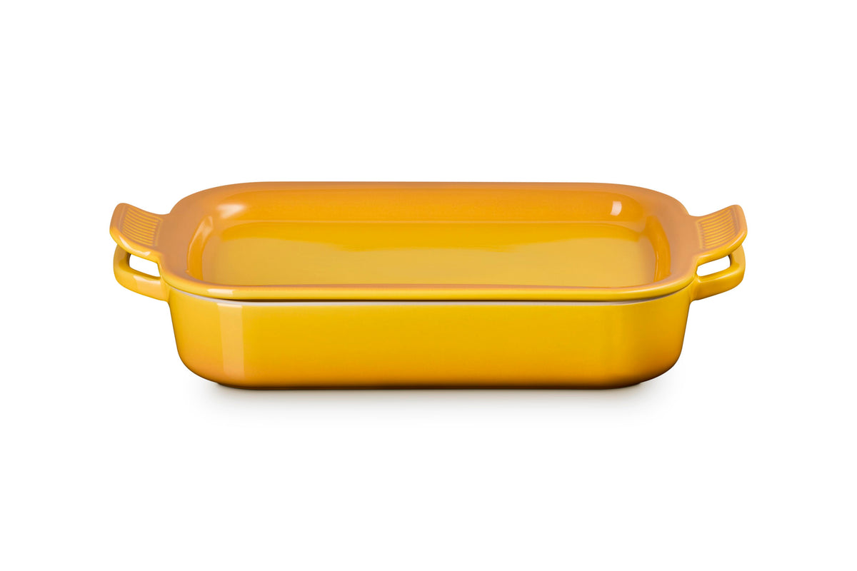 Le Creuset Shallow Rectangular Dish with Platter Lid, 3 qt., Nectar