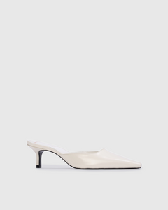 Riley 50 Mule in Coconut Leather
