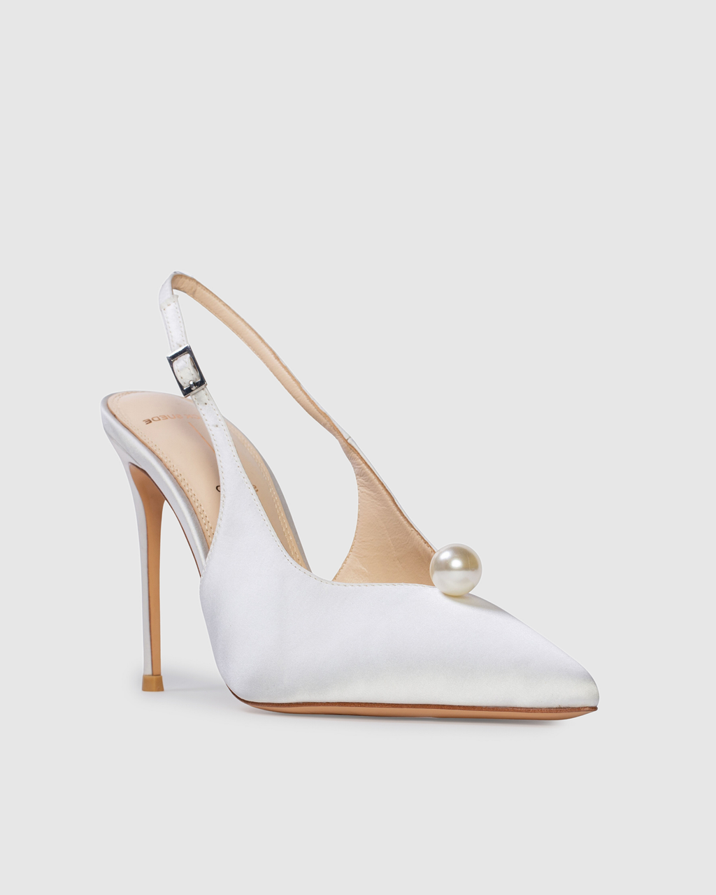 Reina 100 in White & Satin Pearl