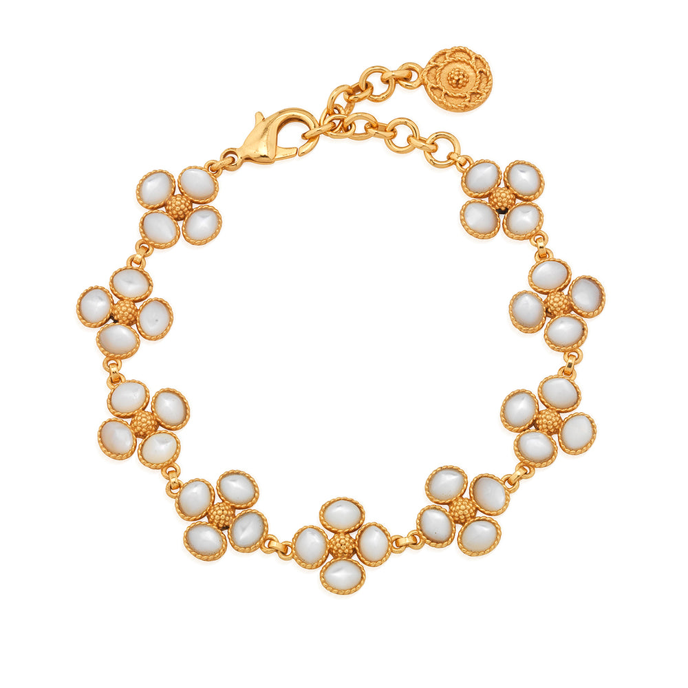 Berry Clover Link Bracelet  in Mother of Pearl
