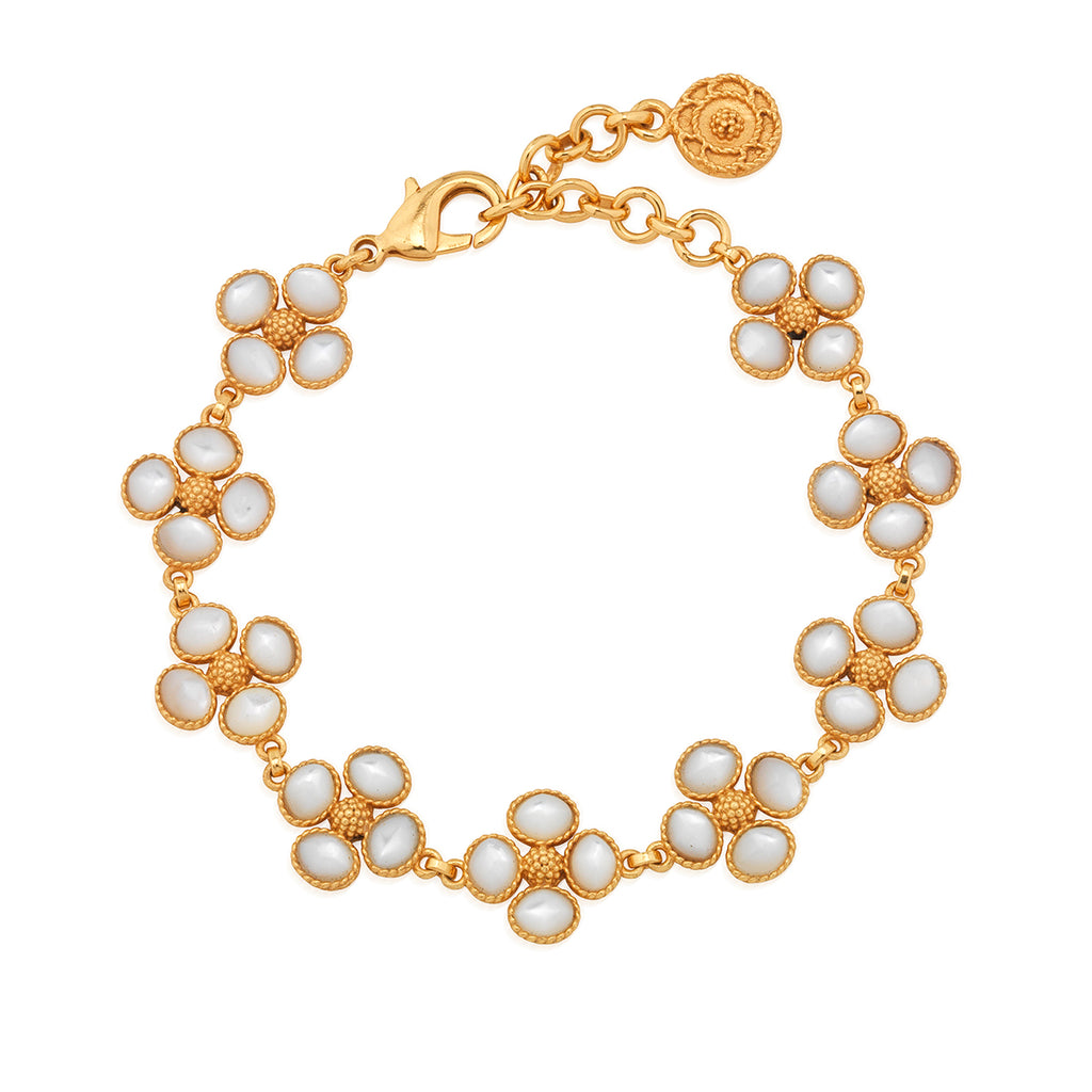 Berry Clover Link Bracelet  in Mother of Pearl
