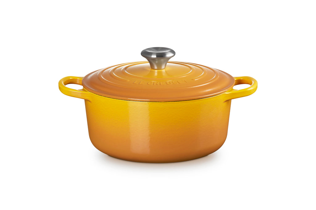 Le Creuset Signature Round Dutch Oven, 4.5 qt., Nectar