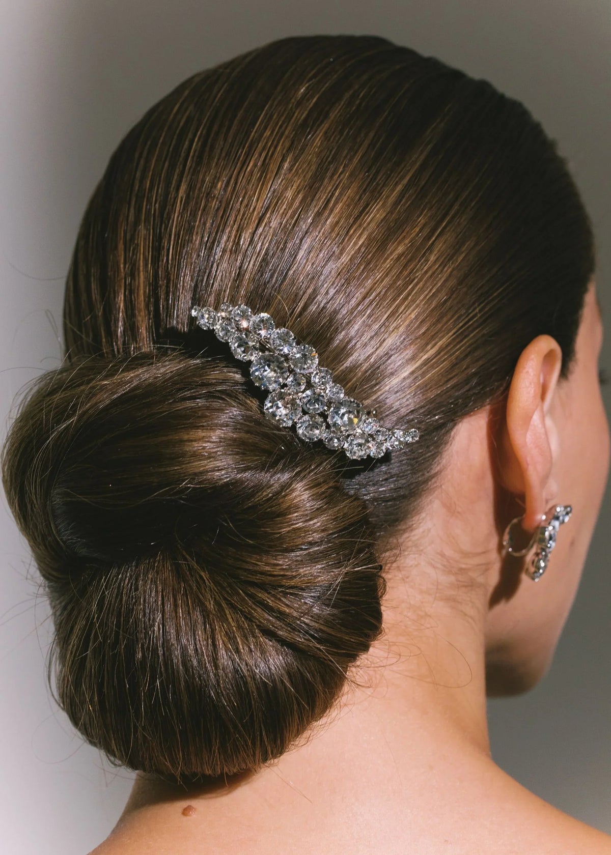 Halle Barrette - Crystal on Model