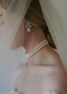 Liza Earrings in Crystal