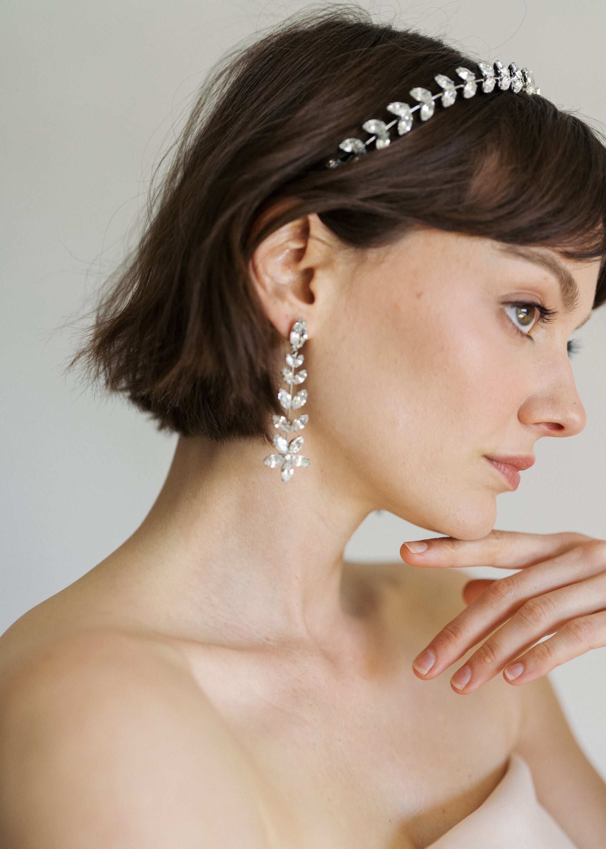 Vianca Earrings in Crystal