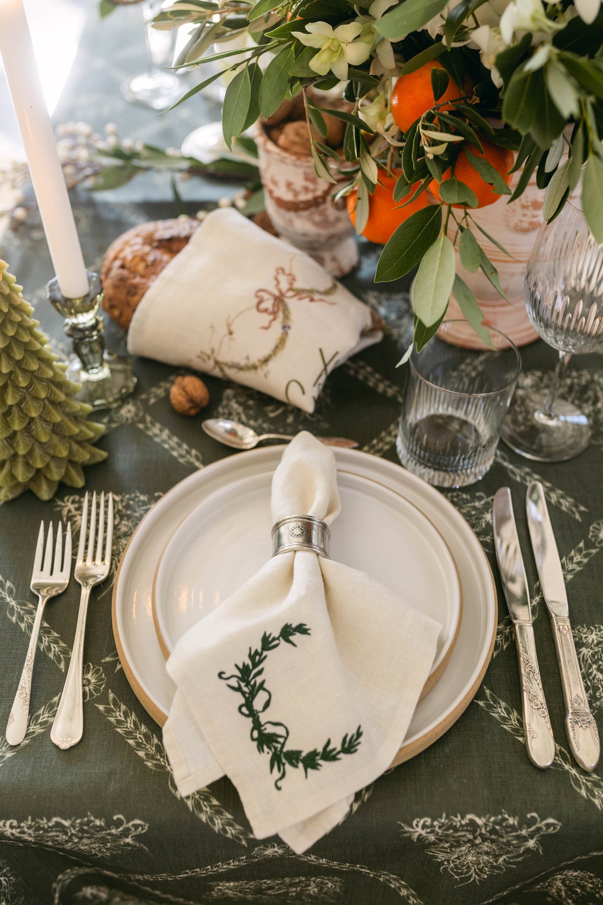 Laurel Embroidered Napkins