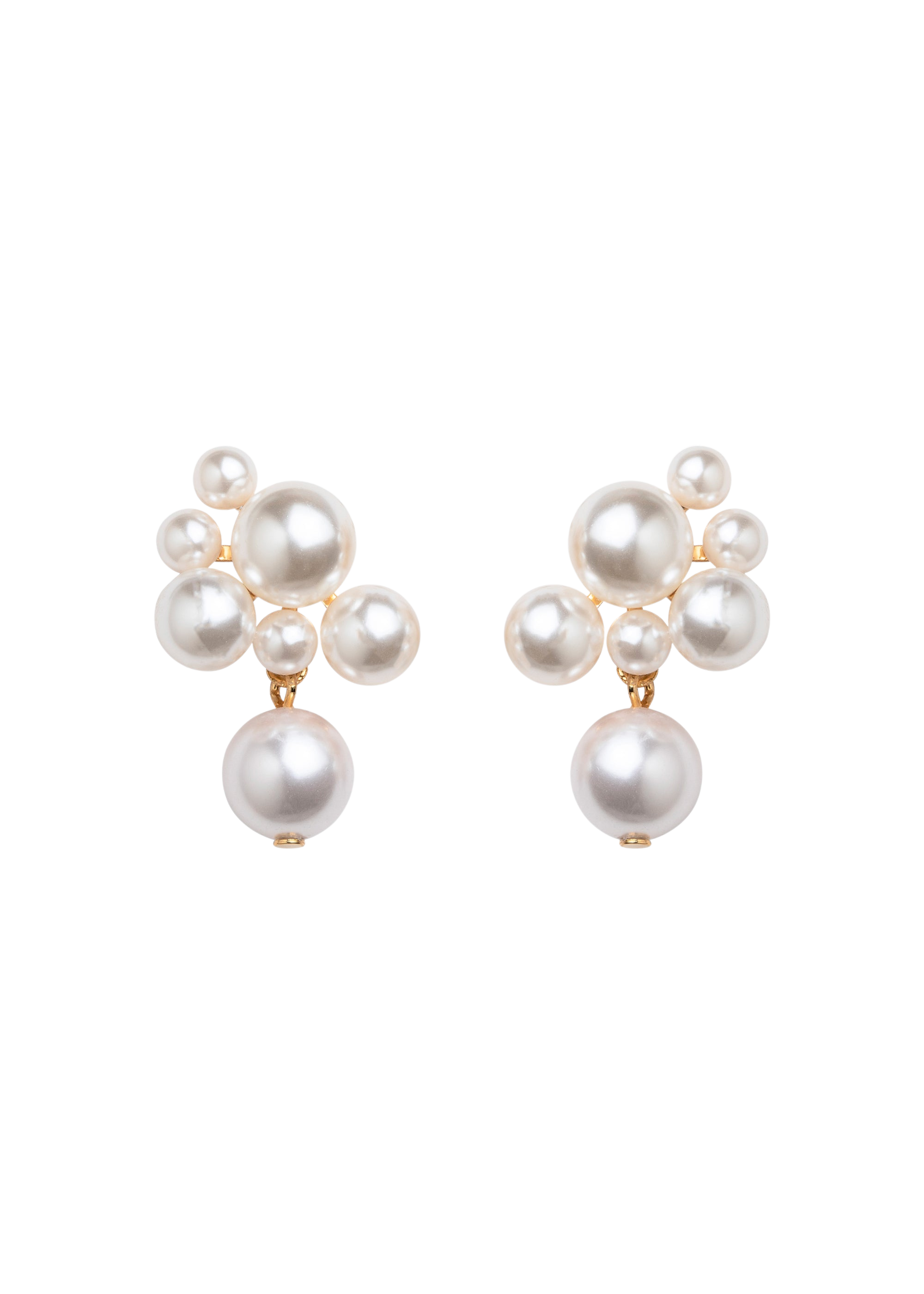 Perlita Earrings in Pearl