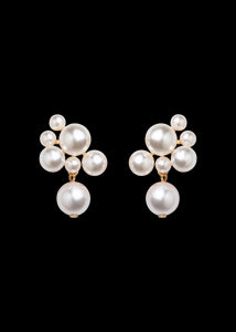 Perlita Earrings in Pearl