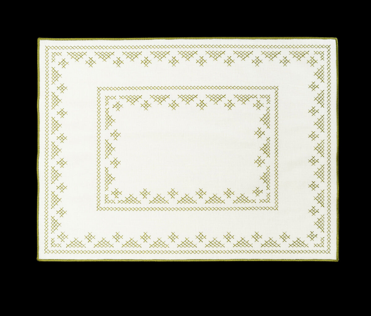 Pedralbes Placemat in Olive Green