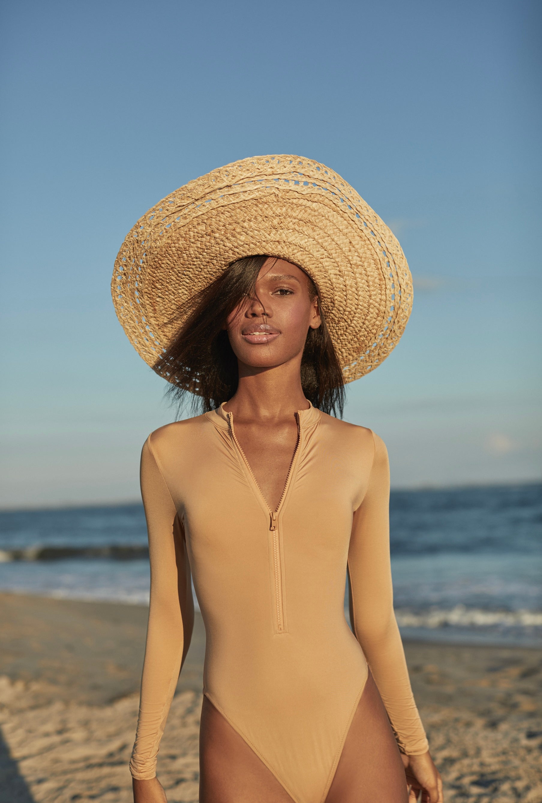 Mary Jane Hat in Natural