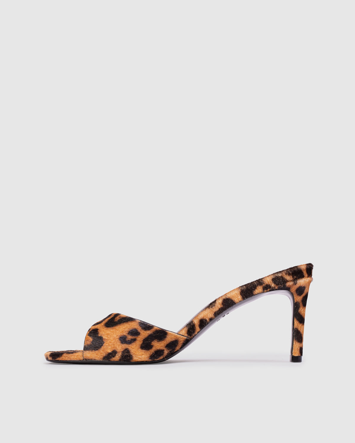 Freddie 65 in Leopard Pony Hair