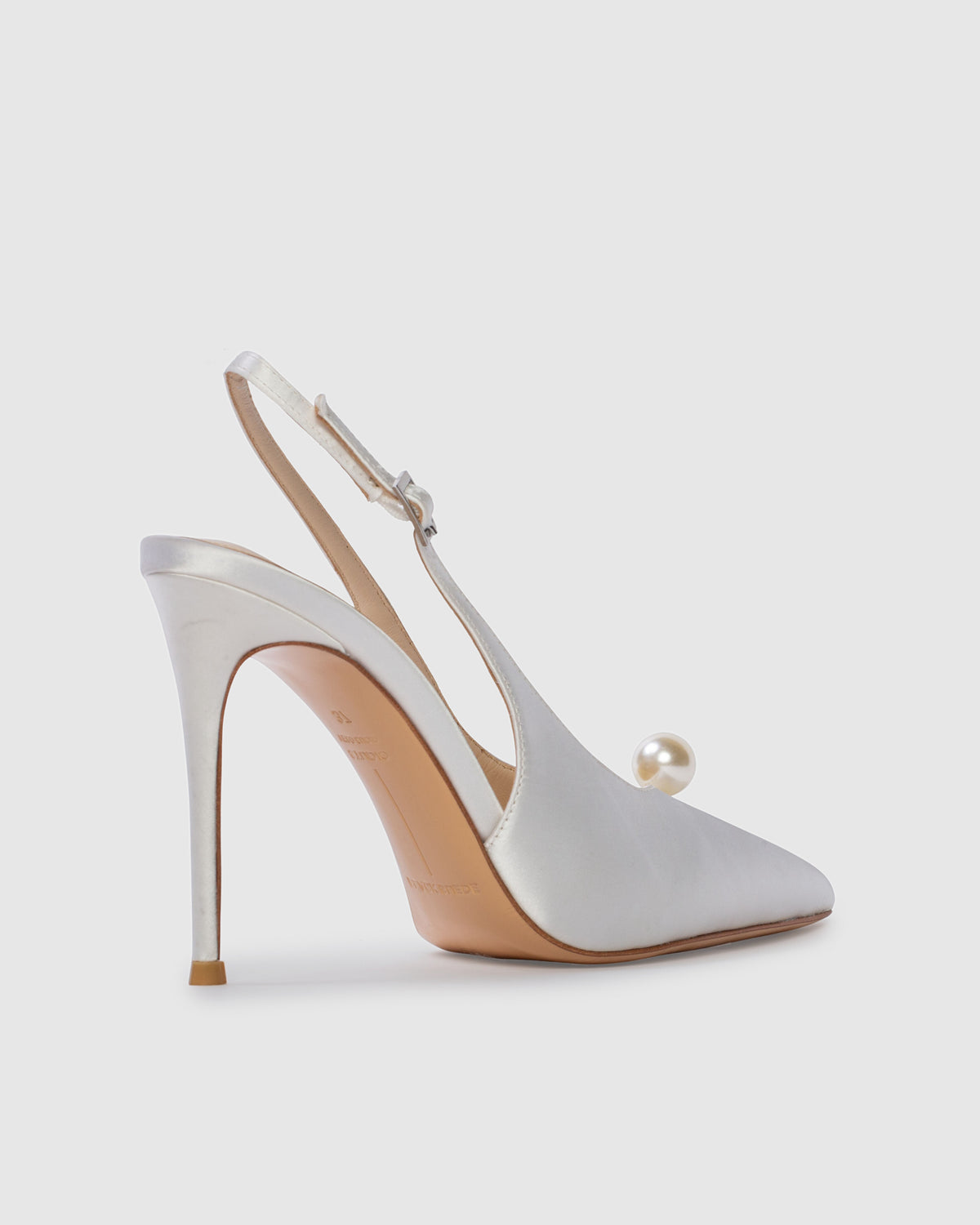 Reina 100 in White & Satin Pearl