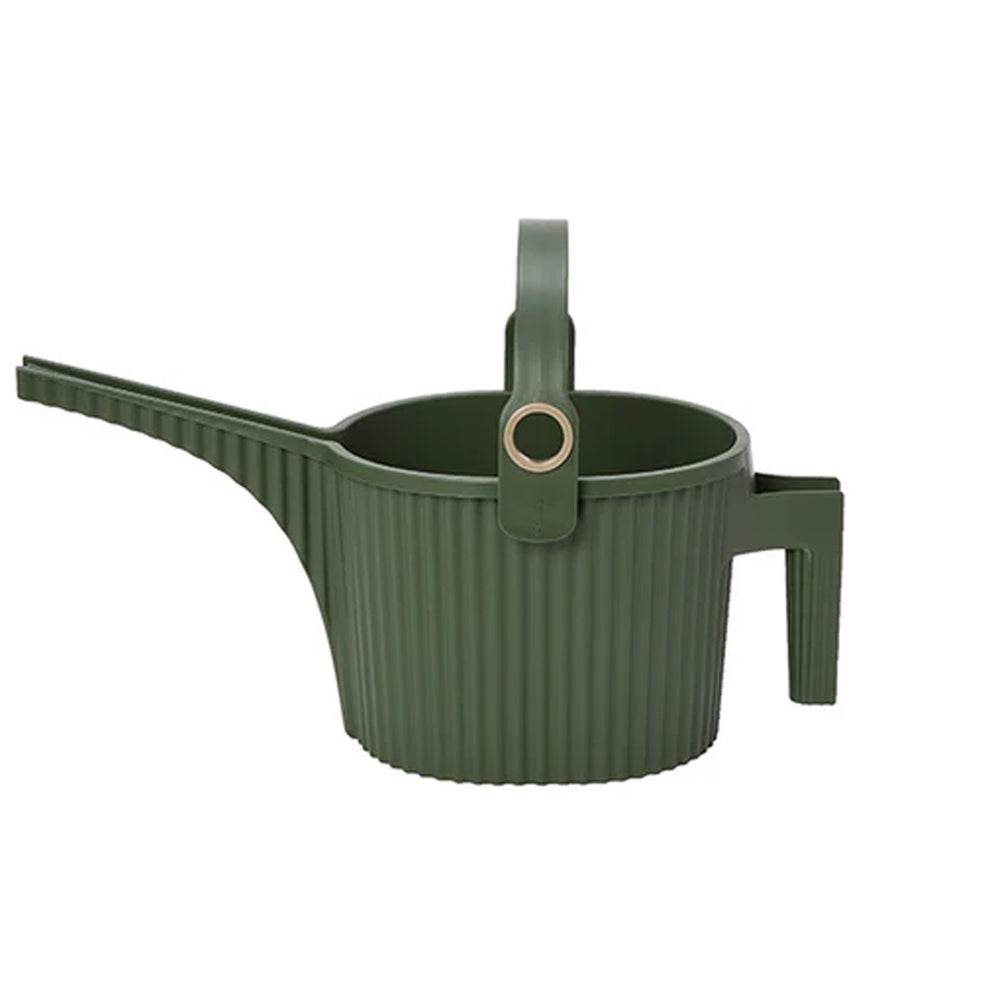 Hachiman Garden Beetle Watering Can Small in Garden Green