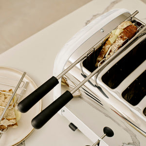 4 Slot Classic Toaster in White