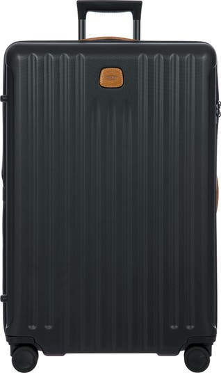 Capri 2.0 30-Inch Expandable Rolling Suitcase