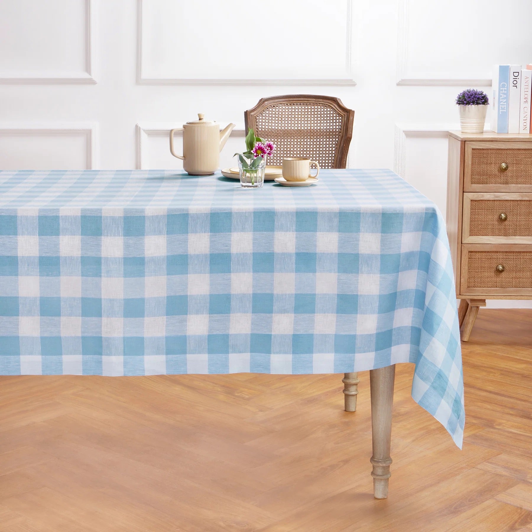 Buffalo Check Tablecloth, blue sky