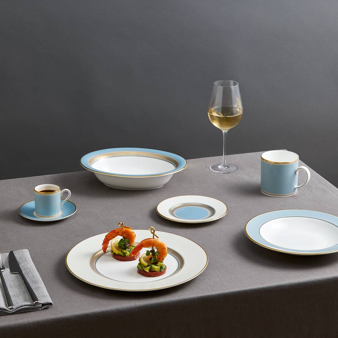 Helia Plate, 6"