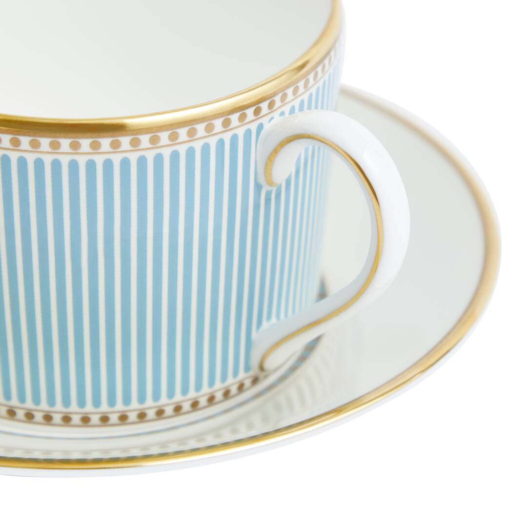Helia Teacup & Saucer, 5.9 oz