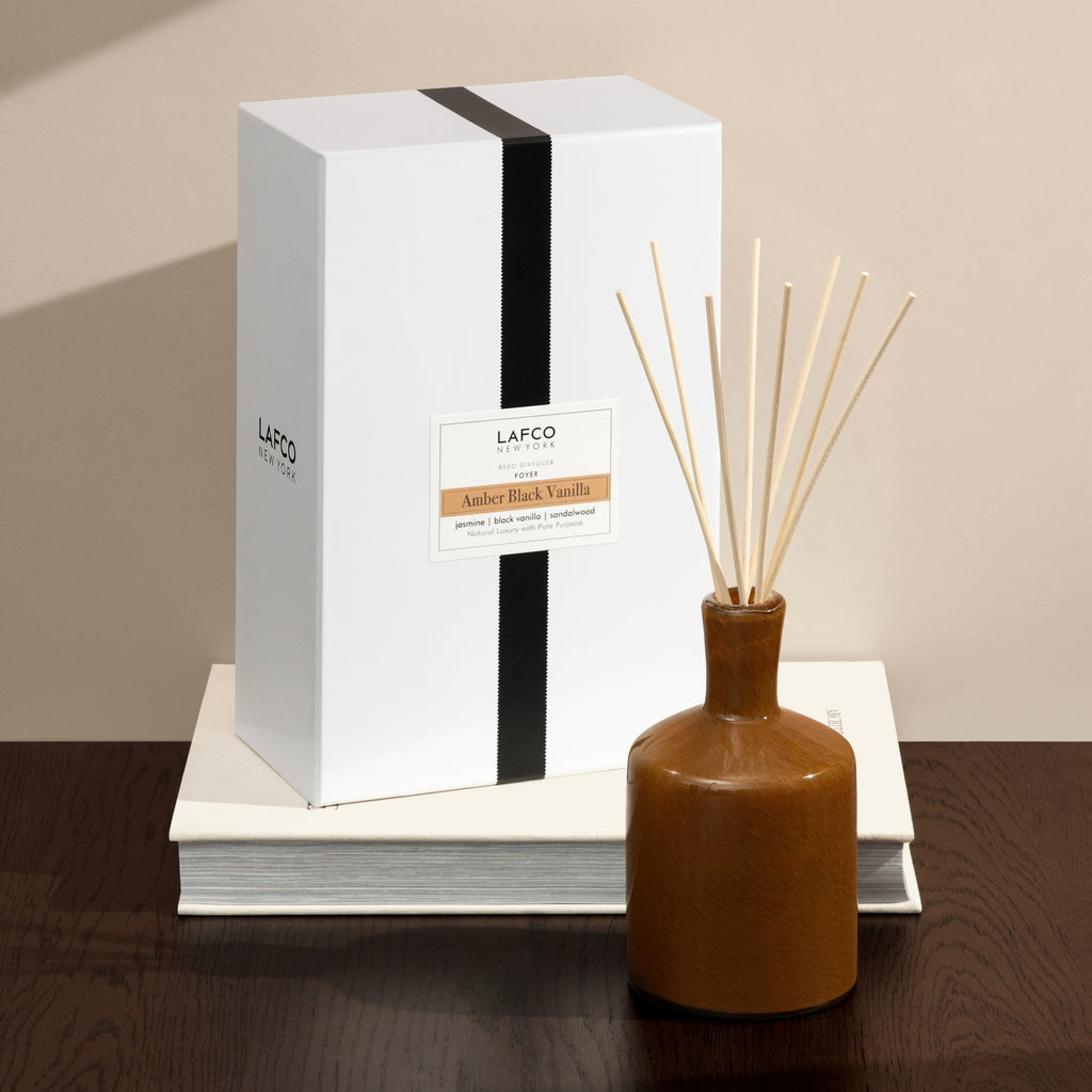 Amber Black Vanilla Signature Reed Diffuser