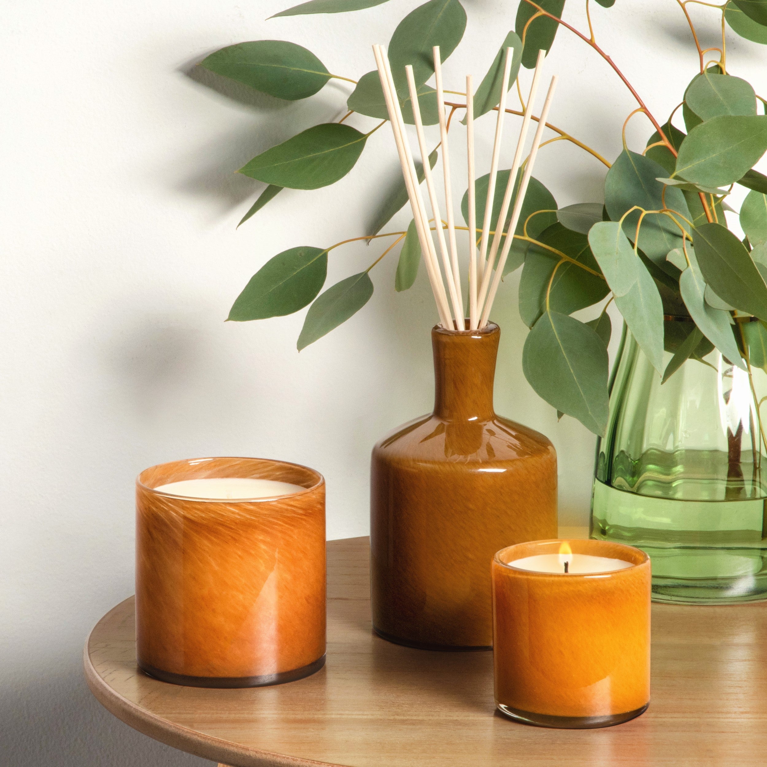 Amber Black Vanilla Classic Candle