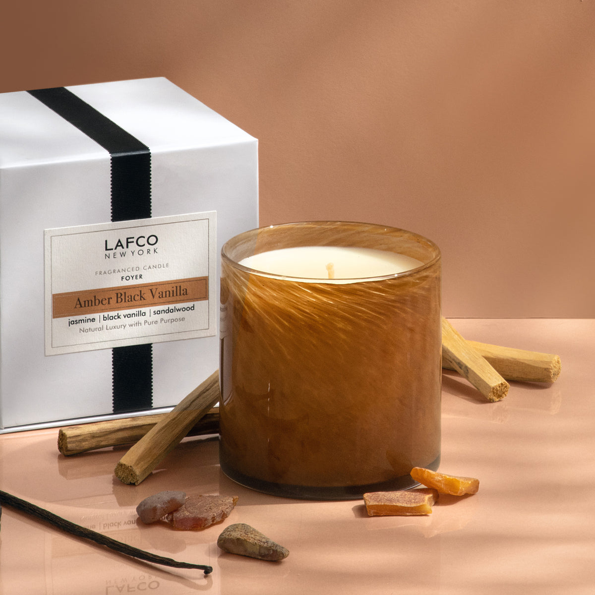 Amber Black Vanilla Classic Candle